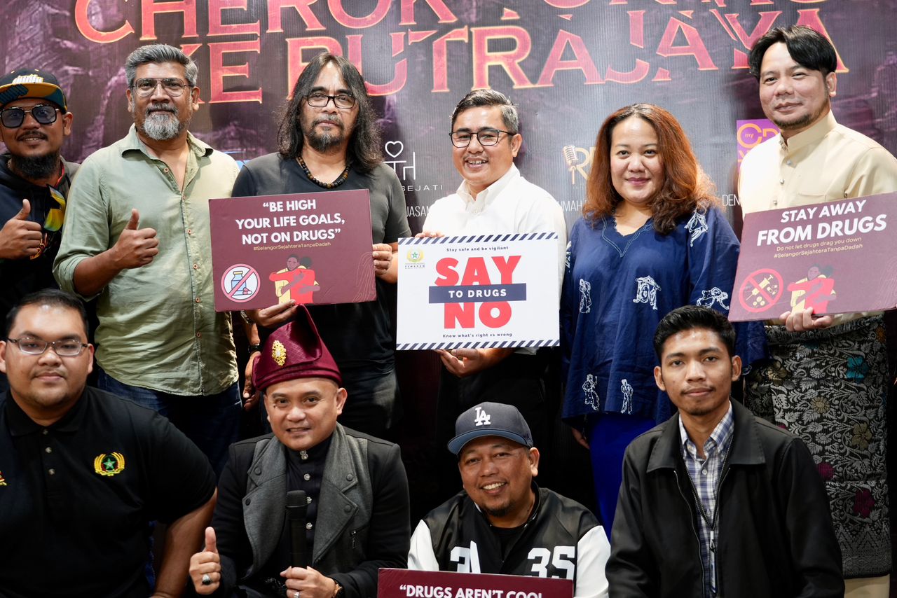 TEATER DARI CHEROK TOK KUN KE PUTRAJAYA BAWA ELEMEN ANTIDADAH